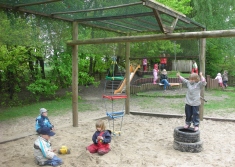 Spielende Kinder